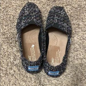 NEW Toms Multicolor Shoes. Size 7.5